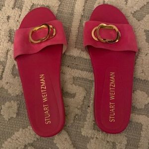 Size 9 Stuart Weitzman slide in pink shade caico